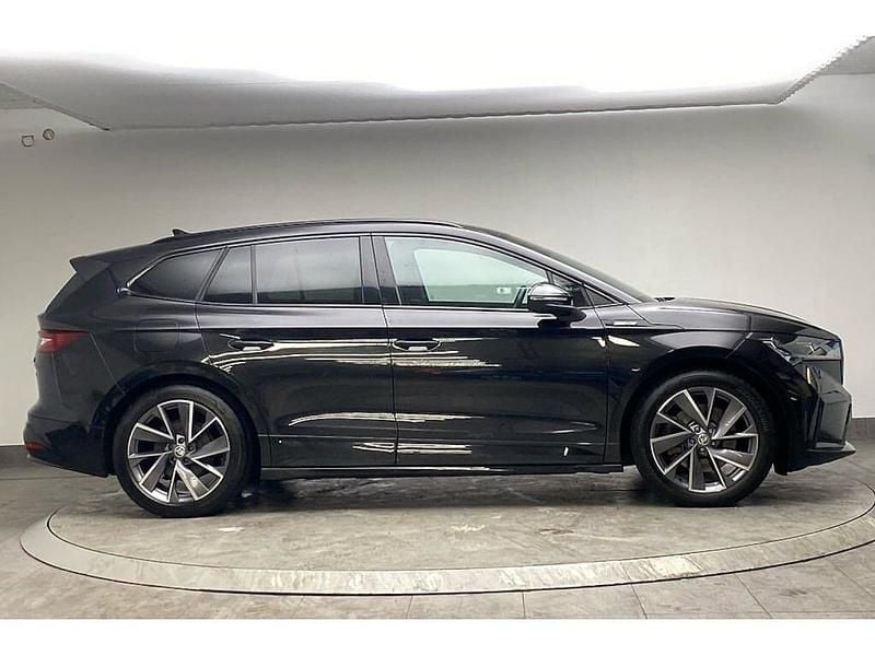 Used Skoda Enyaq iV SportLine 110 kW (150 HP) 2021 Black magic pearl effect SUV