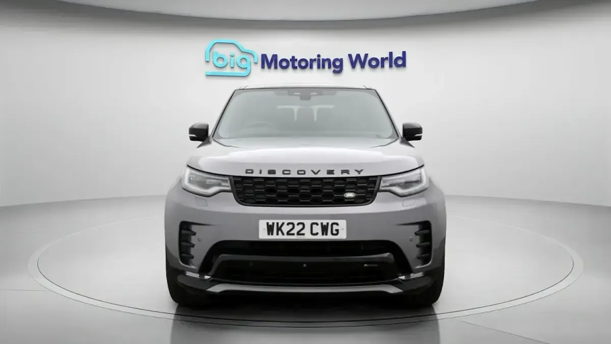 Used Land Rover Discovery SE Dynamic 300 HP (220 kW) 2022 Grey SUV