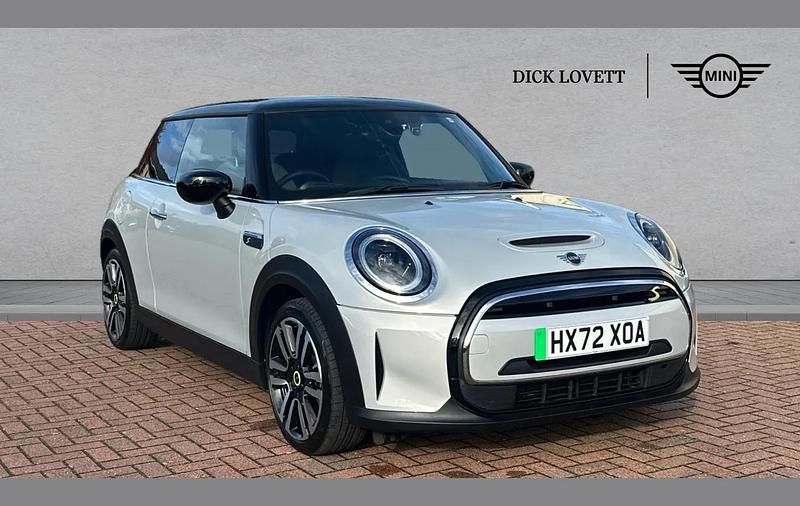 Silver Used 2022 Mini Cooper S Level 2 Hatchback | £16,995 (A bit pricey) - Image 1/4