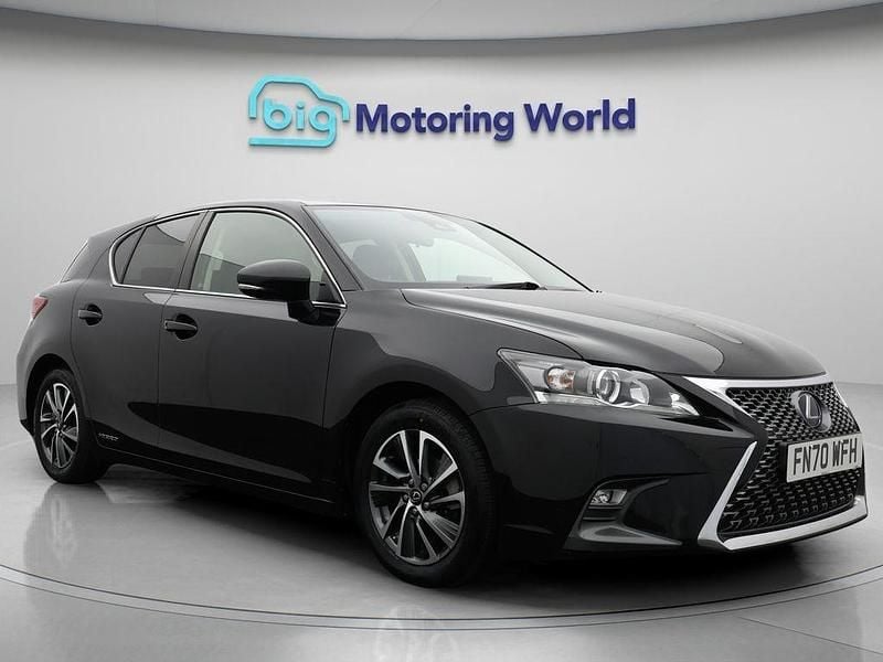 Black Used 2021 Lexus CT200h Hatchback | £14,642 (Good price) - Image 1/4