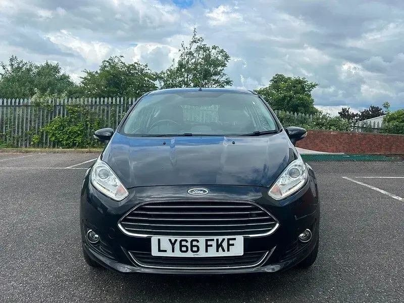 Used Ford Fiesta Zetec 2016 Black Hatchback