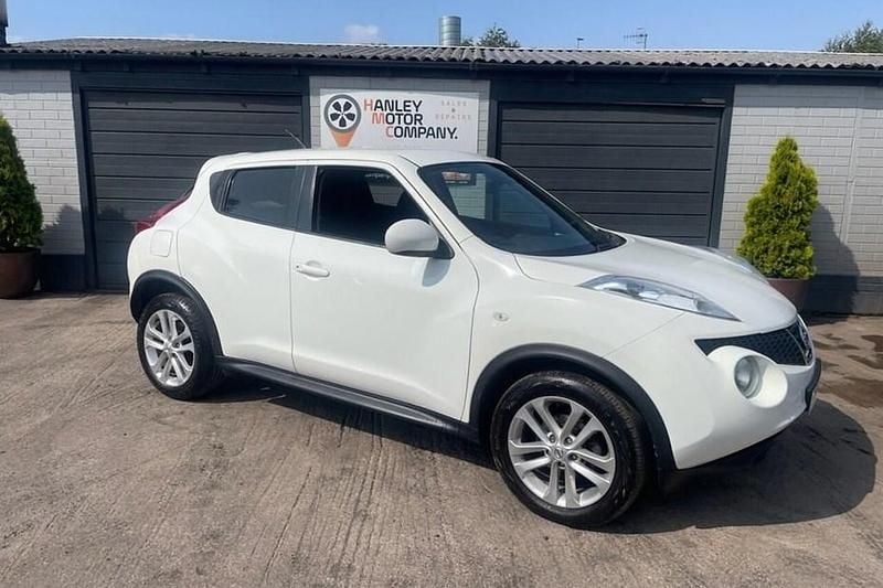 White Used 2013 Nissan Juke Acenta Premium SUV | £4,995 (Good price) - Image 1/1