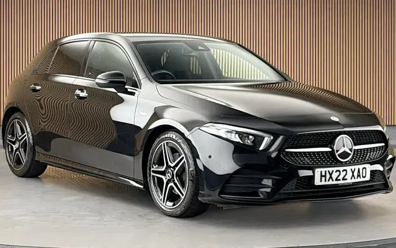 Used Mercedes A180 AMG Line Premium 136 HP (100 kW) 2022 Hatchback