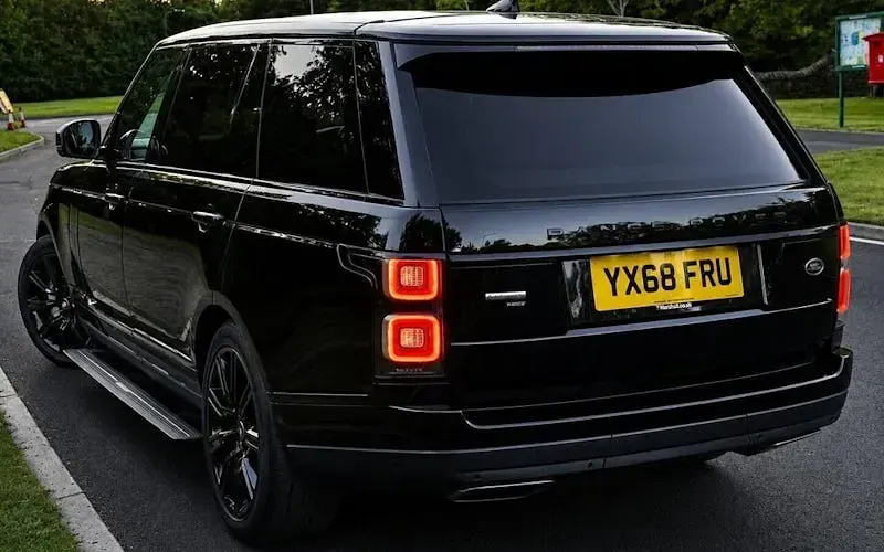 Used Land Rover Range Rover Autobiography 404 HP (297 kW) 2019 Black SUV