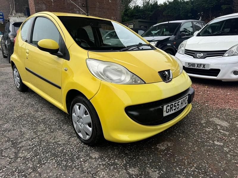 Yellow Used 2006 Peugeot 107 Hatchback | £2,795 (Fair price) - Image 1/4