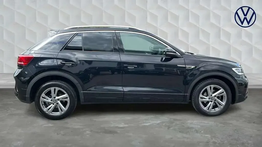 Used VW T-Roc R-line 150 HP (110 kW) 2022 Black SUV