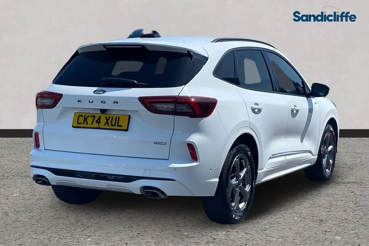 Used Ford Kuga ST-Line 180 HP (132 kW) 2026 White SUV