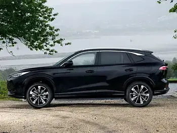 New MG HS Trophy 299 HP (219 kW) 2026 Metallic  black pearl SUV