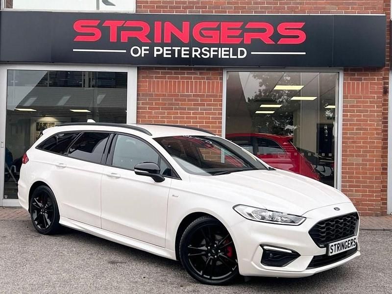 White Used 2021 Ford Mondeo ST-Line Estate | £12,345 (Fair price) - Image 1/4