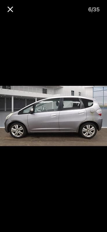 Used Honda Jazz EX 100 HP (73 kW) 2009 Silver Hatchback