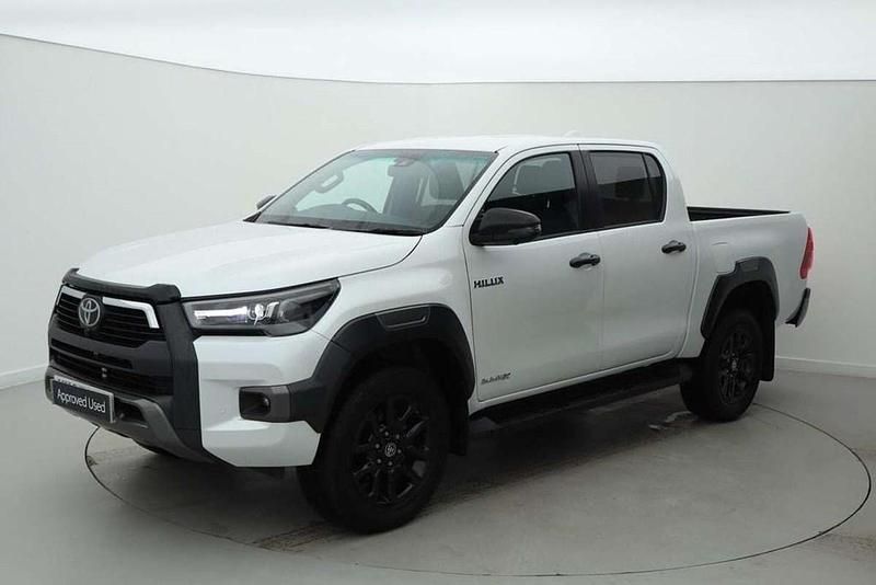 Used Toyota HiLux 2025 White Pickup