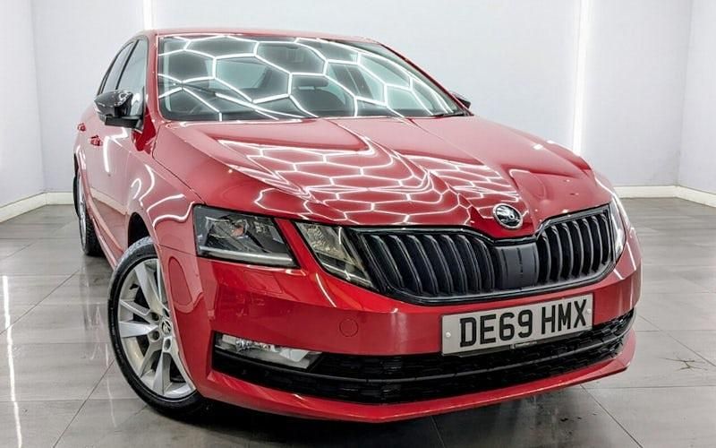 Red Used 2019 Skoda Octavia SE L Hatchback | £10,990 (Fair price) - Image 1/4