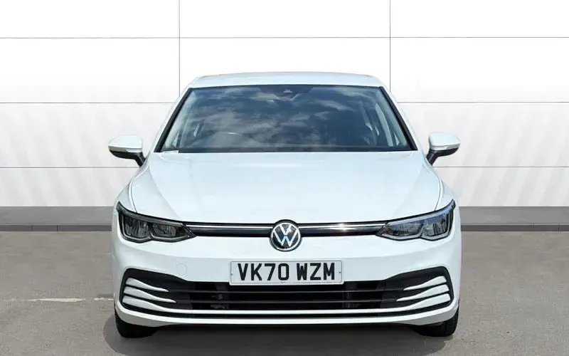 Used VW Golf VIII Life 150 HP (110 kW) 2023 Hatchback