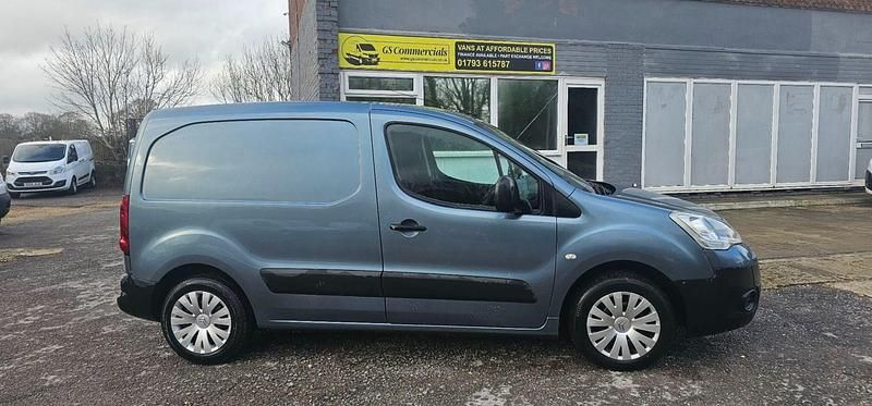 Used Citroën Berlingo 90 HP (66 kW) 2011 Grey MPV