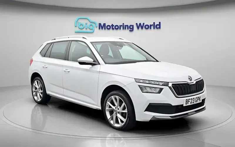 Used Skoda Kamiq SE L Executive 150 HP (110 kW) 2023 White SUV