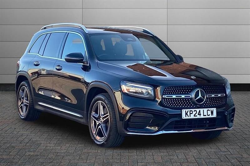 Cosmos black Used 2024 Mercedes GLB200 Executive SUV | £26,990 (Good price) - Image 1/4