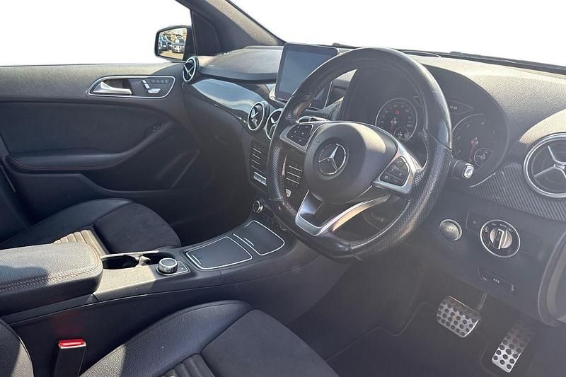 Used Mercedes B200 AMG line 136 HP (100 kW) 2016 Black MPV