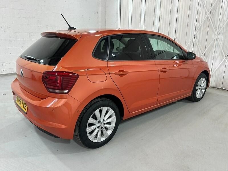 Usado VW Polo SEL 2018 Laranja Citadino
