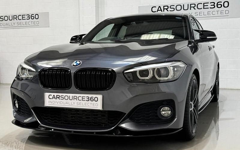 Used BMW 120 Efficient Dynamics 190 HP (139 kW) 2018 Grey Hatchback