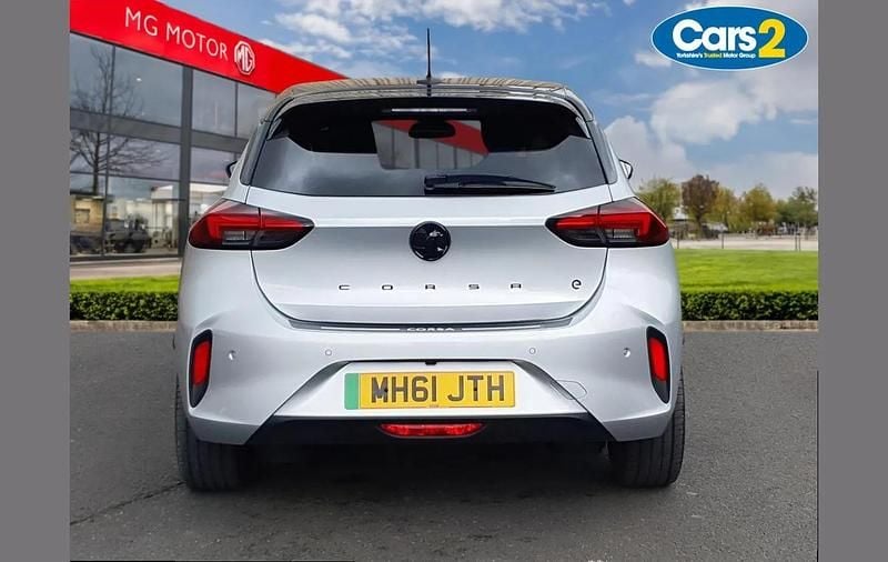 Second-hand Vauxhall Corsa-e 100 kW (136 CP) 2024 Gri Hatchback