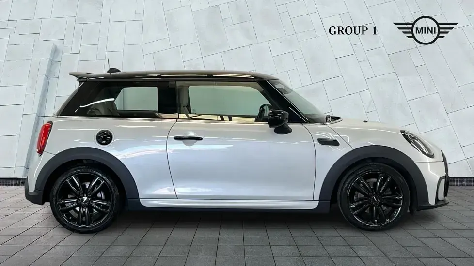 Used Mini Cooper Sport 134 HP (98 kW) 2021 Silver Hatchback