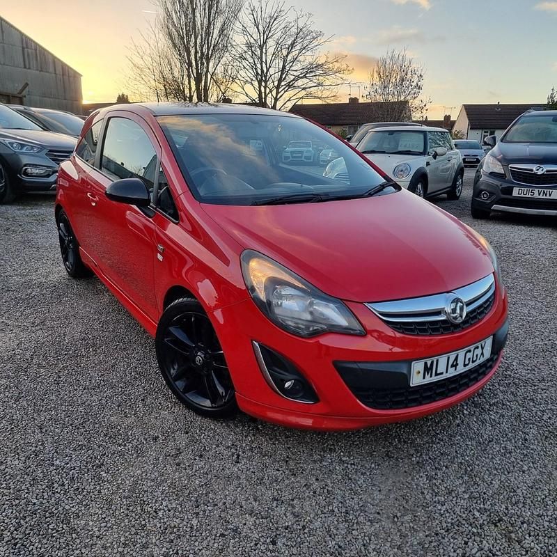 Second-hand Vauxhall Corsa Edition 2014 Roșu Hatchback