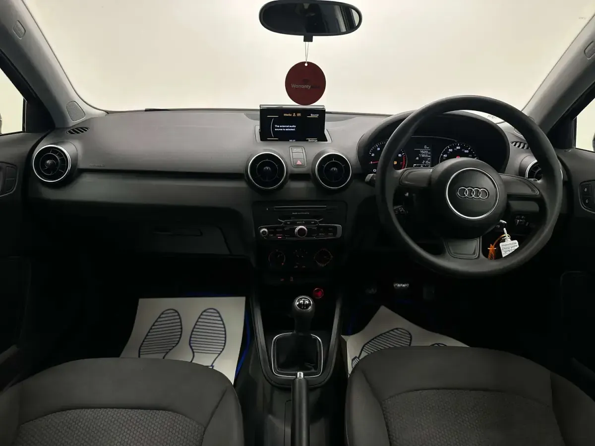 Used Audi A1 Comfort 95 HP (69 kW) 2018 Black Hatchback