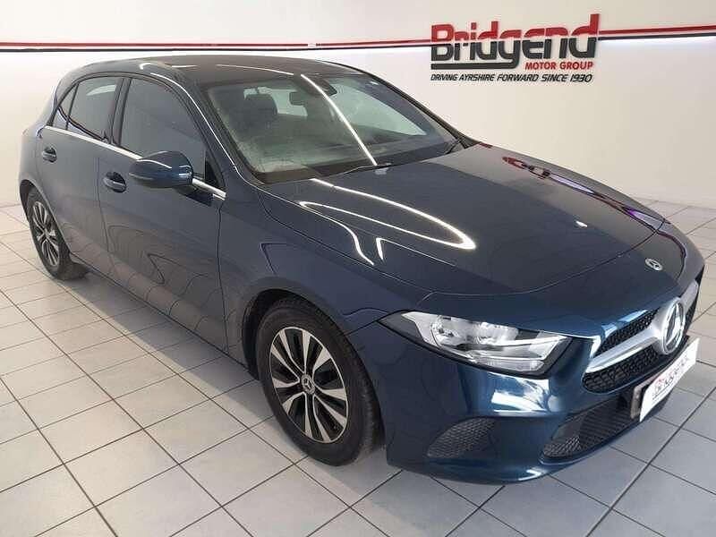 Used Mercedes A180 SE 2020 Blue Hatchback
