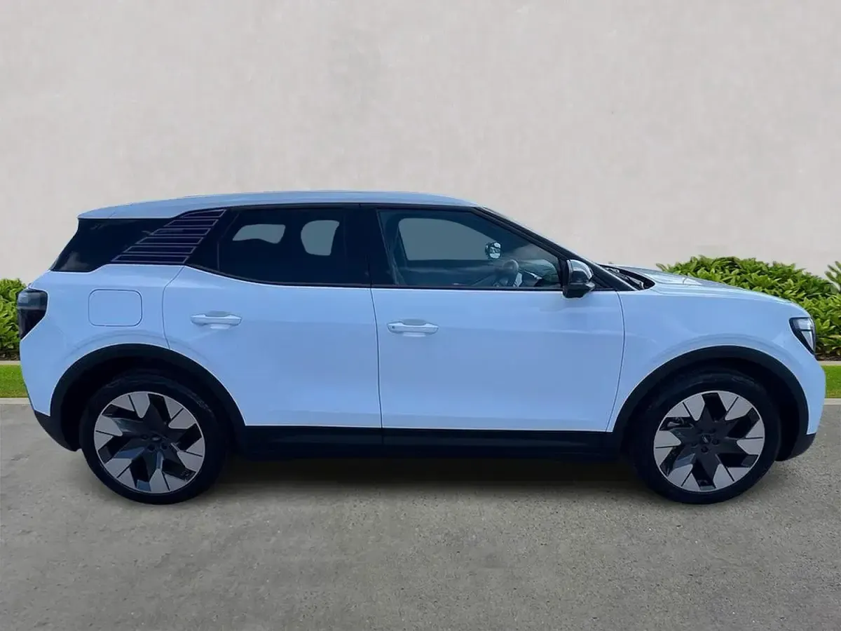 Used Ford Explorer Premium 210 kW (286 HP) 2026 White SUV