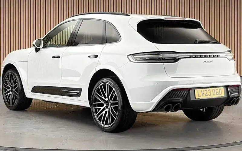 Used Porsche Macan 265 HP (194 kW) 2025 SUV