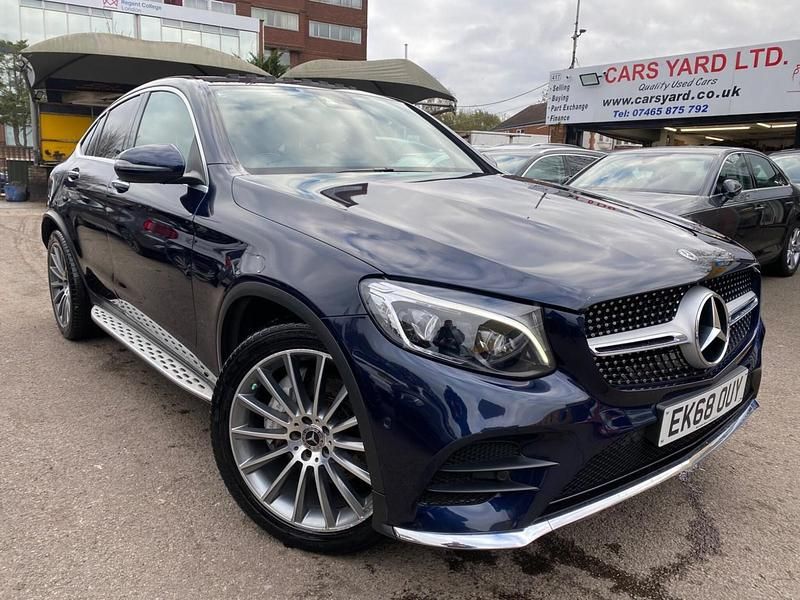 Used Mercedes GLC250 AMG Line Premium 211 HP (155 kW) 2018 Blue Coupe