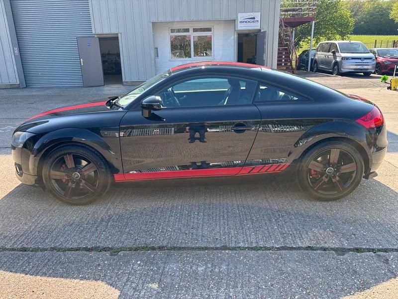 Begagnad Audi TT 2010 Svart Sportkupé
