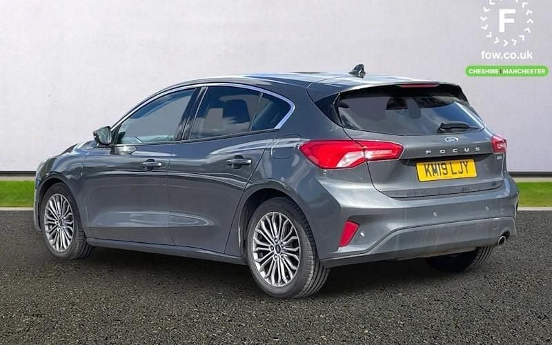 Used Ford Focus Titanium X 125 HP (91 kW) 2019 Grey Hatchback
