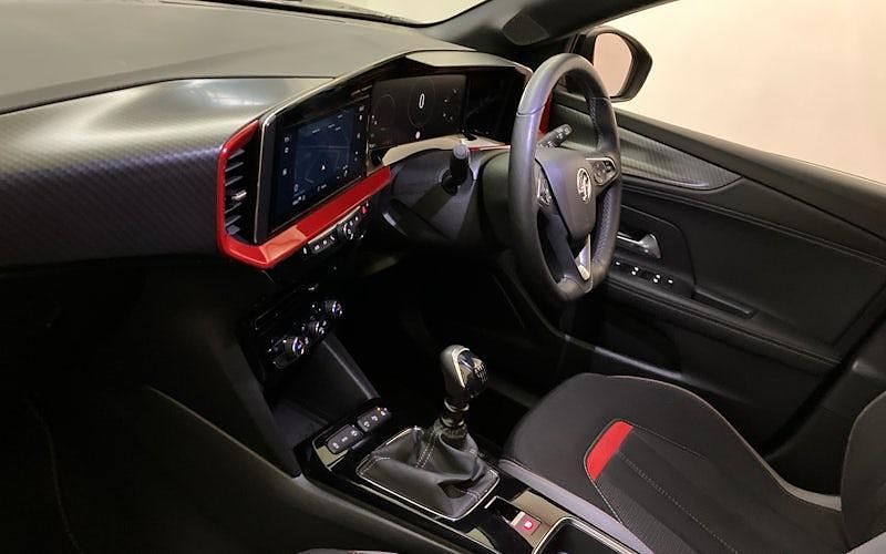 Used Vauxhall Mokka SRi 131 HP (96 kW) 2025 SUV