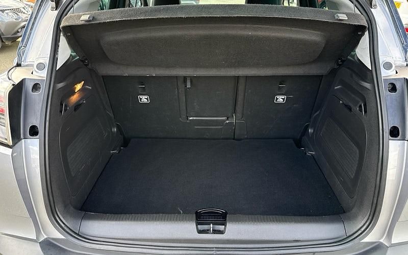 Used Vauxhall Crossland Ultimate 131 HP (96 kW) 2021 SUV