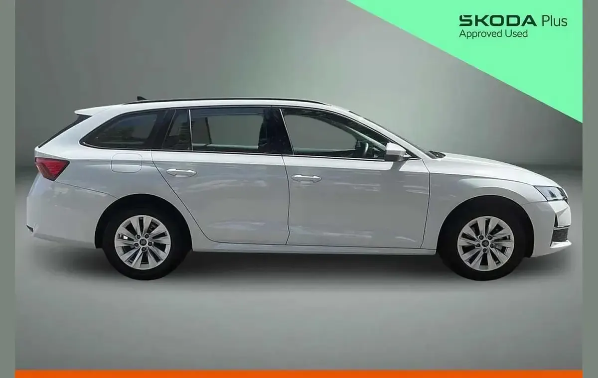 Used Skoda Octavia SE Technology 150 HP (110 kW) 2025 Moon white metallic Estate