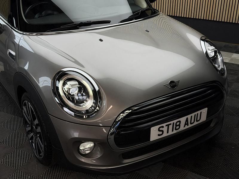 Used Mini Cooper Hatch 2018 Silver Hatchback
