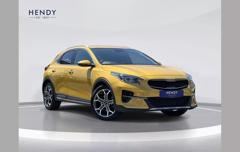 Yellow Used 2022 Kia XCeed SUV | £14,550 (Fair price) - Image 1/4