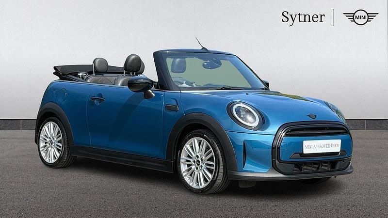 Gebraucht Mini Cooper Exclusive 136 PS (100 kW) 2023 Blau Kleinwagen