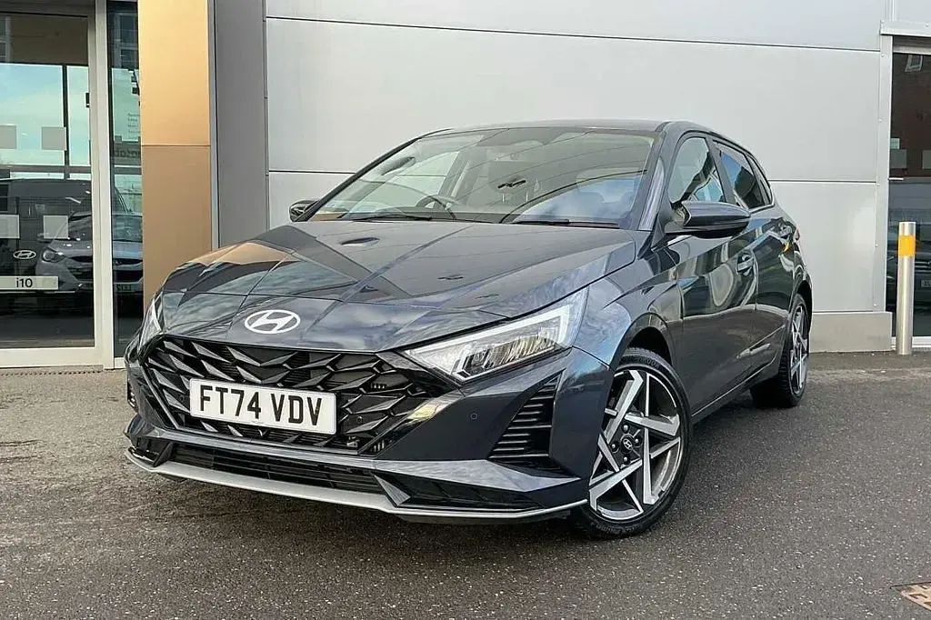 Used Hyundai i20 Premium 2025 Aurora grey Hatchback