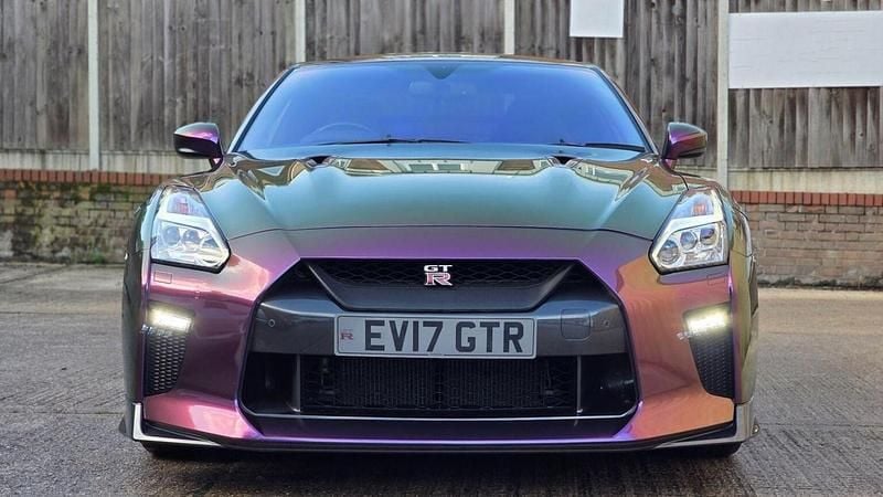 Used Nissan GT-R Recaro 570 HP (419 kW) 2019 Blue Coupe