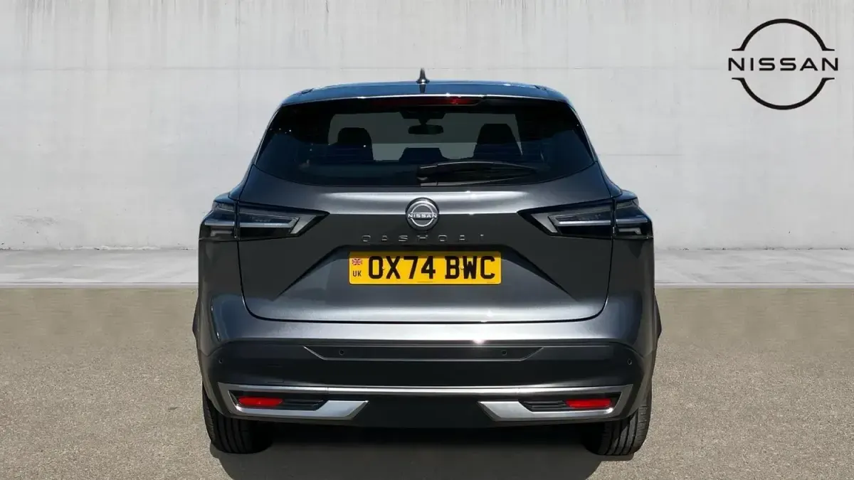Used Nissan Qashqai Acenta Premium 2025 Grey SUV
