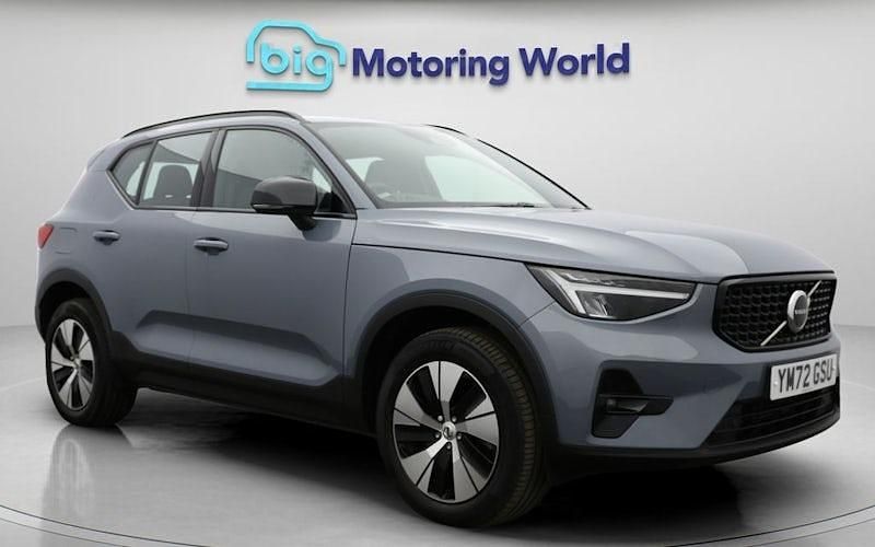 Used Volvo XC40 Plus 211 HP (155 kW) 2023 Grey SUV