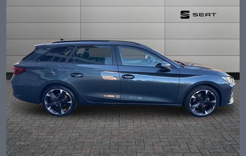 Used Cupra Leon 147 HP (108 kW) 2024 Grey Estate