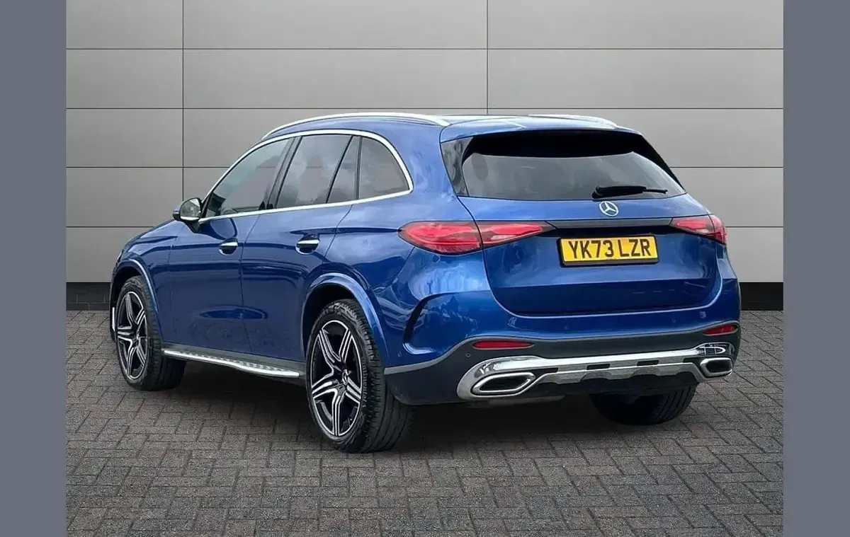 Used Mercedes GLC220 AMG Line Premium 194 HP (142 kW) 2023 Blue SUV