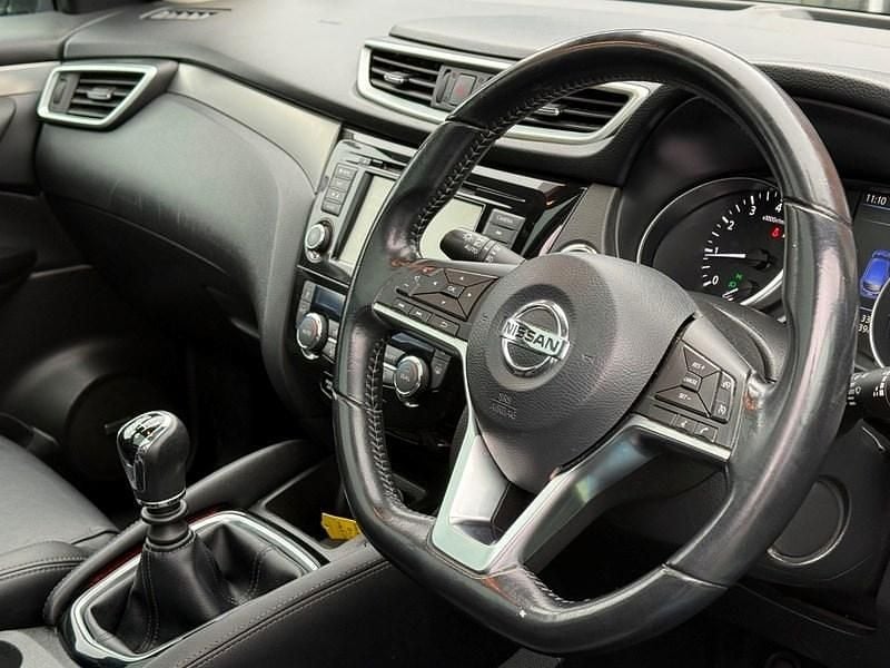 Used Nissan Qashqai S 140 HP (102 kW) 2019 Blue SUV