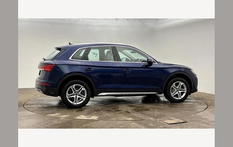 Used Audi Q5 Comfort 295 HP (216 kW) 2021 Blue SUV