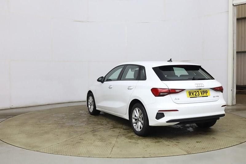 Used Audi A3 Design 110 HP (80 kW) 2023 White Sedan