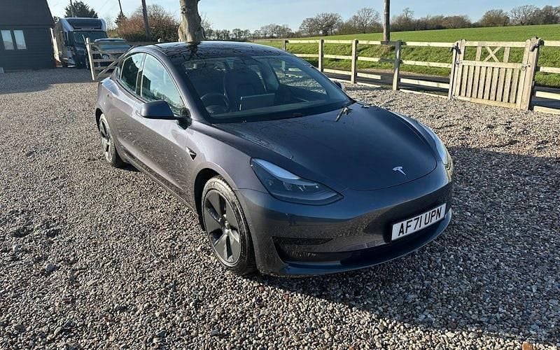 Grey Used 2021 Tesla Model 3 Standard Range Sedan | £17,595 (Fair price) - Image 1/4