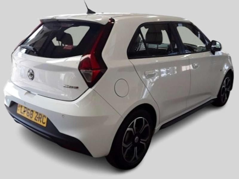 Used MG MG3 Excite 106 HP (77 kW) 2019 White Hatchback